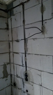 Hrubá elektroinštalácia rodinného domu alebo bytu